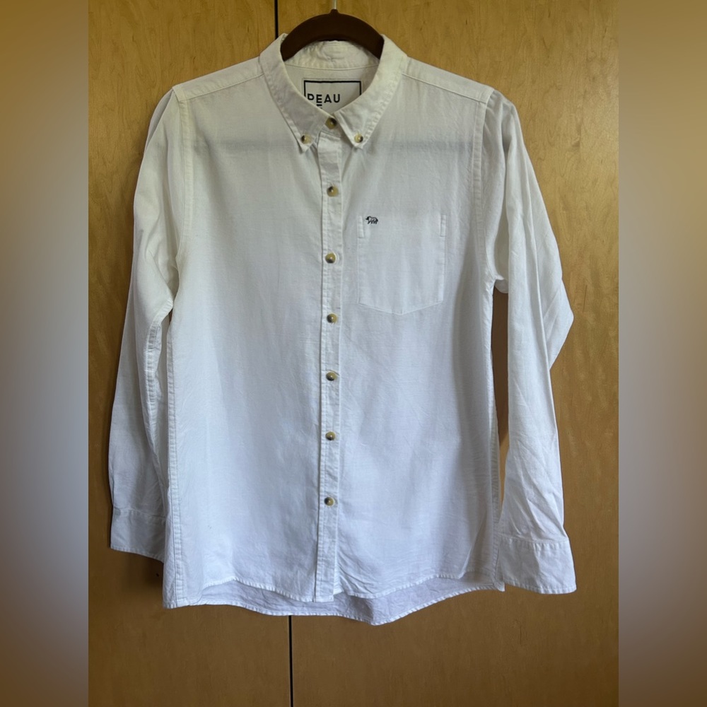 Classic Peau De Loup White Oxford